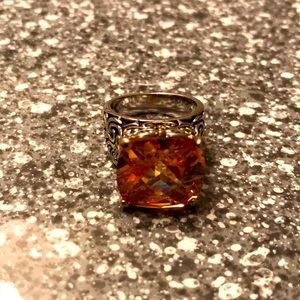 Ring Woman’s Size 6-7 NEW